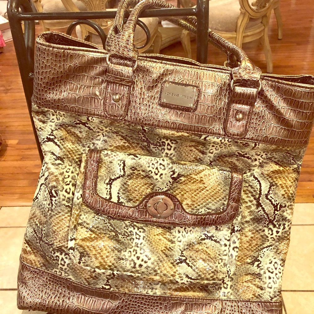 Hand bag/ travel bag